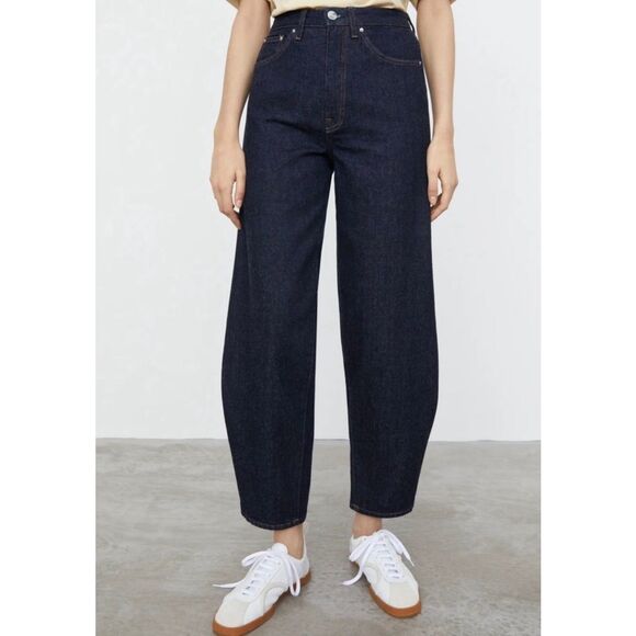 Toteme Denim - Toteme Barrel Leg Jeans